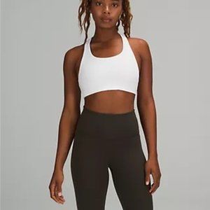 BRAND NEW Lululemon Invigorate Bra with Clasp White